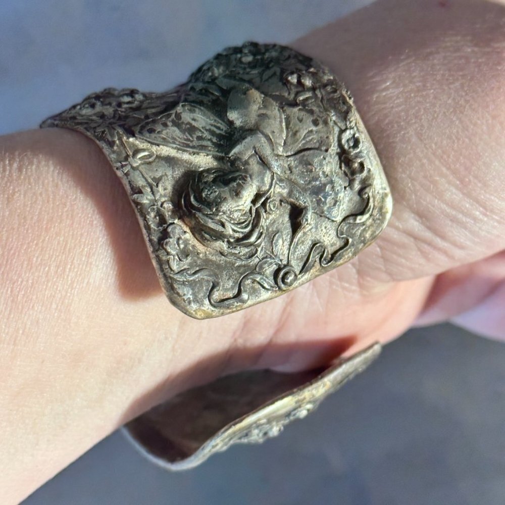 Fairy Cherub Putti Sterling Silver Antique Gorham Cuff Bracelet Floral 925 HEavy - Picture 9 of 15